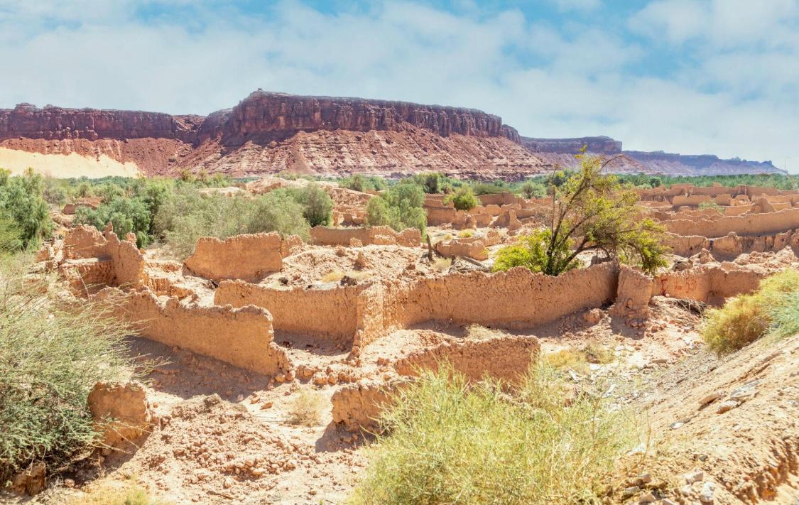 Ancient ruins and Tuwaiq Escarpment